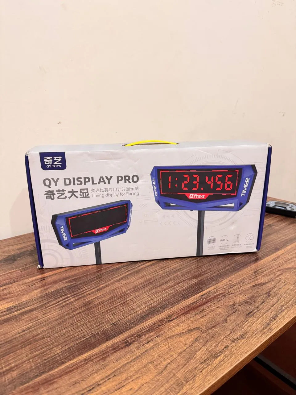 QiYi Display Pro: Professional Speedcubing Timer Display – Precision Timing and Real-Time Racing Display for Competitive Cubers